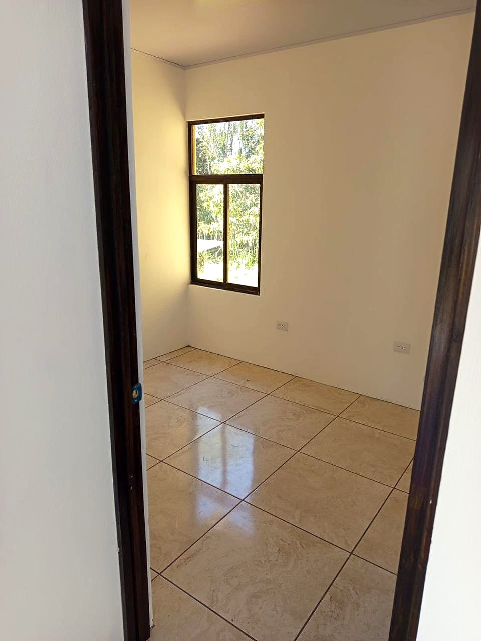 Dormitorio de casa terminada con el bono